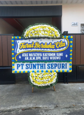 Papan Bunga Duka di Kebuyutan